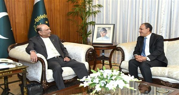 مصر وباكستان تبحثان تعزيز الربط بين قناة السويس وميناء جوادر